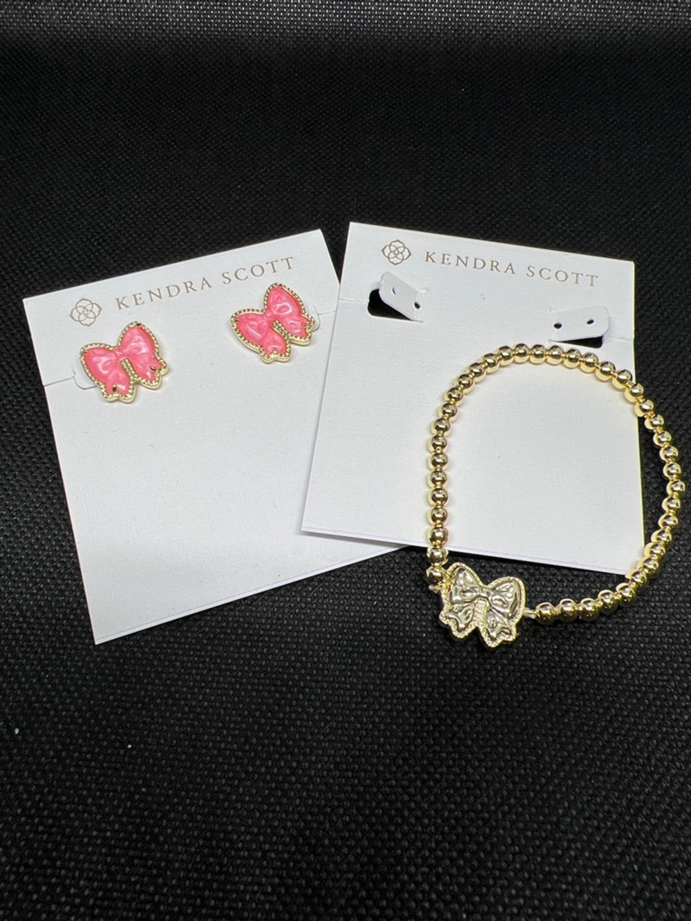 Kendra Scott Gold Beaded Pink Bow Bracelet & Pink Bow Studs Set - Picture 2 of 3